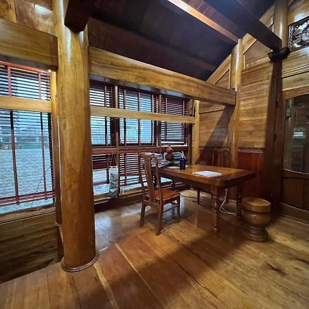 Villa Biet Thu Go Wooden House Quy Nhon Canh Bien Exterior foto